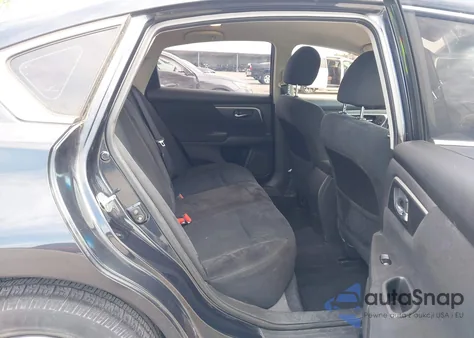 2015 Nissan Altima 2.5 S из США, поврежденный, VIN 1N4AL3AP6FC168439